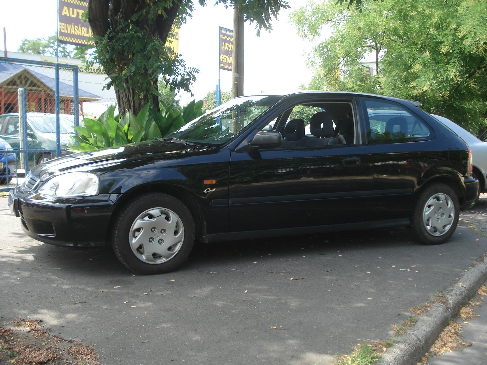 eladó honda civic 1.6 vti