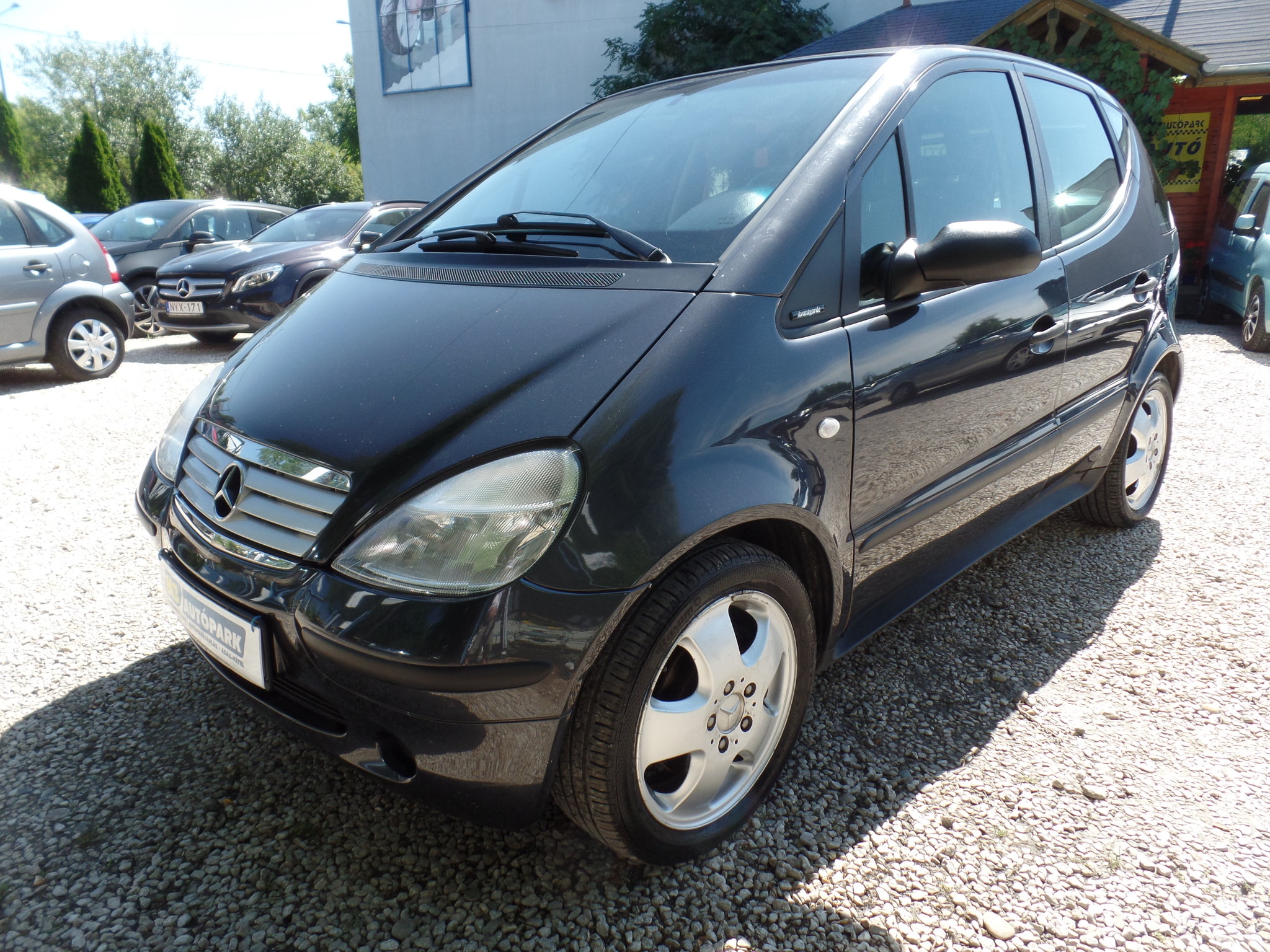 Használtautó adás-vétel - mercedes-benz a 190 Avantgarde 2000 benzin ...